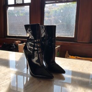 Steve Madden patent leather Stiletto booties